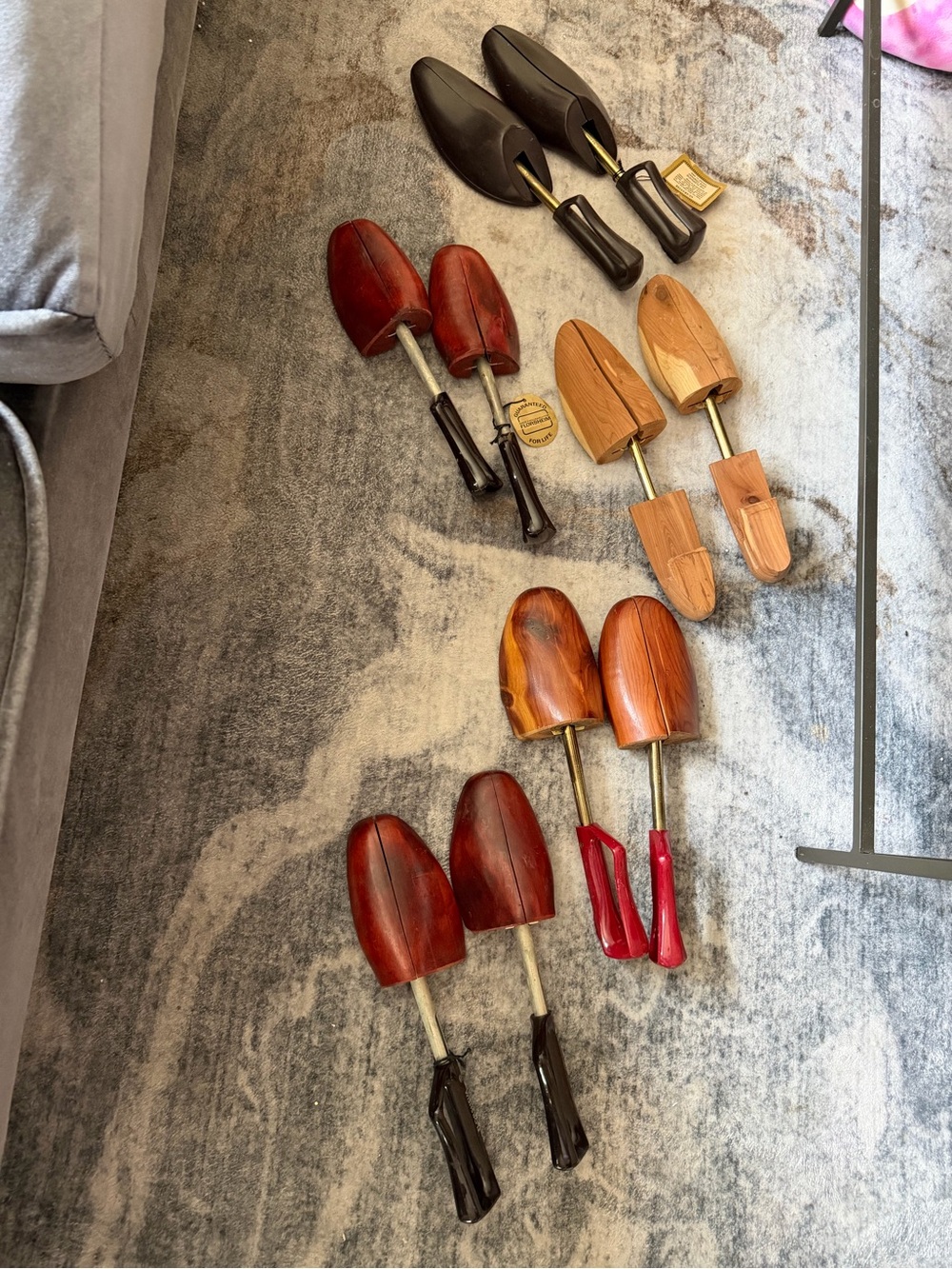 Vintage Men’s Vaeious Shoe Trees - Five Sets
